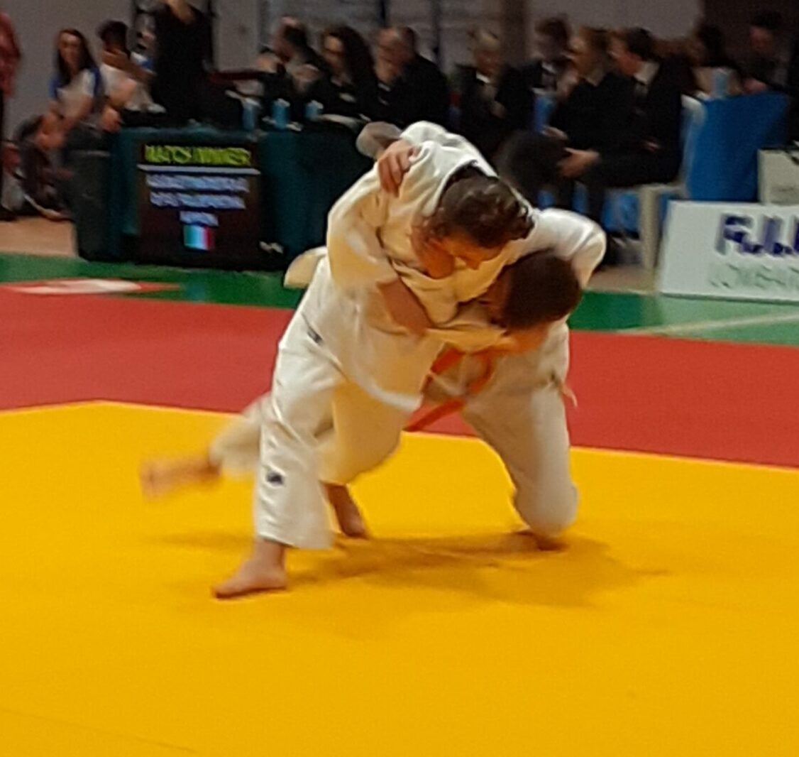 Un bel gruppo di esordienti della Jigoro Kano: due podi conquistati domenica 29 ottobre a Gorle nel corso delle qualificazion al Campionato italiano A2